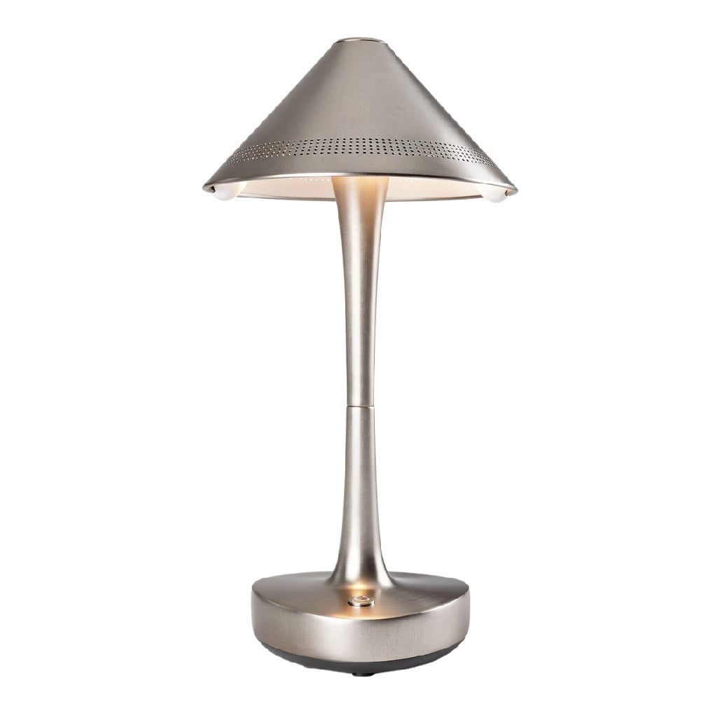 **Lampa stołowa z metalowym kloszem i regulowanym oświetleniem**